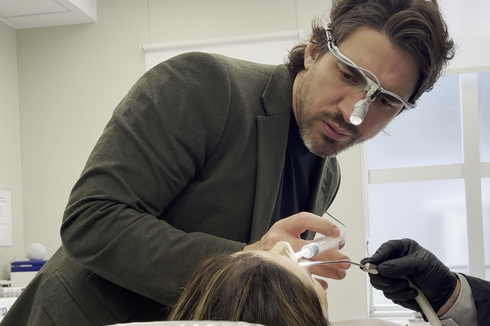 Rinoplastia preservadora: como corrigir o nariz e manter um resultado natural?